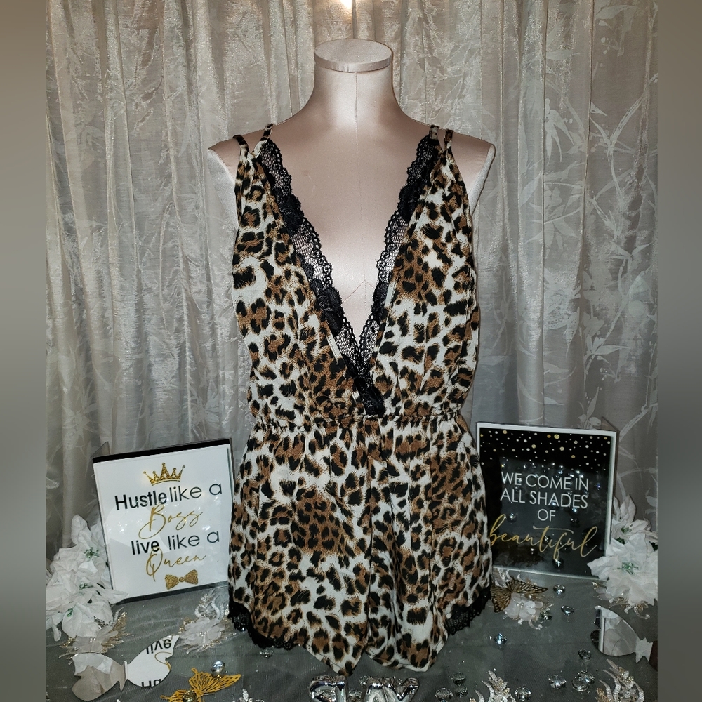 Women's 1 Piece Lingerie Romper (XXL) NWOT